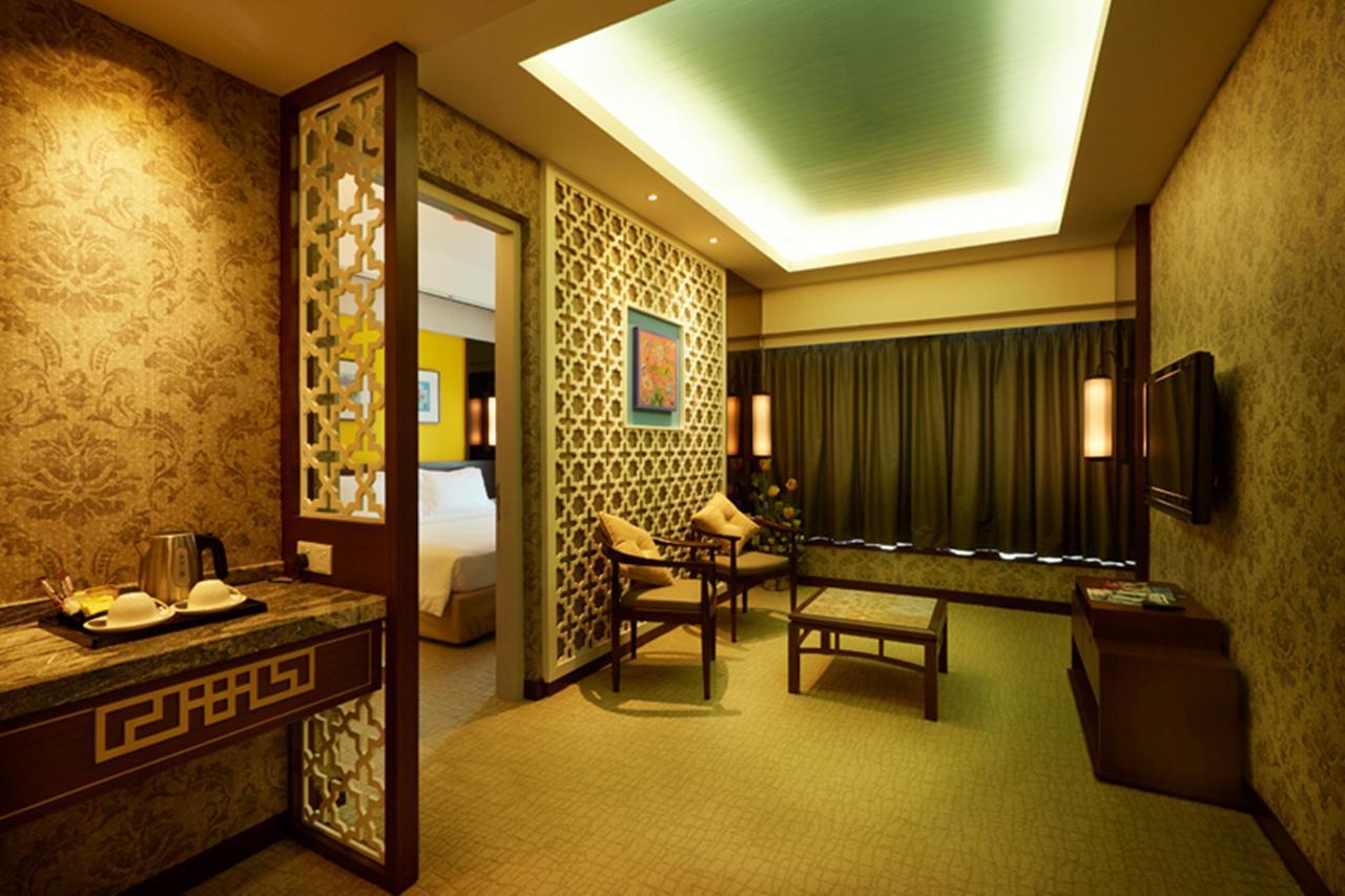 Deluxe Suite